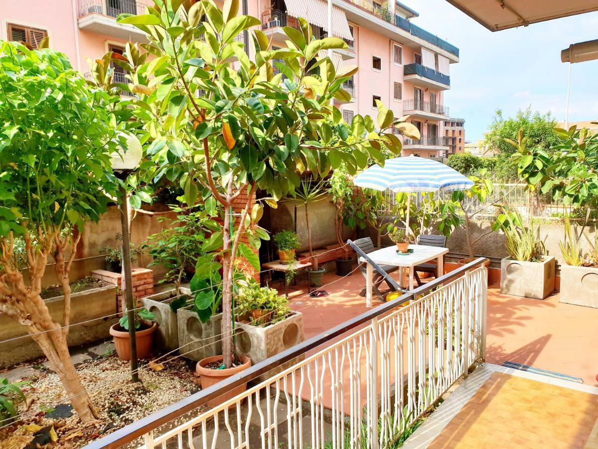 Catania House Apartment ภายนอก รูปภาพ